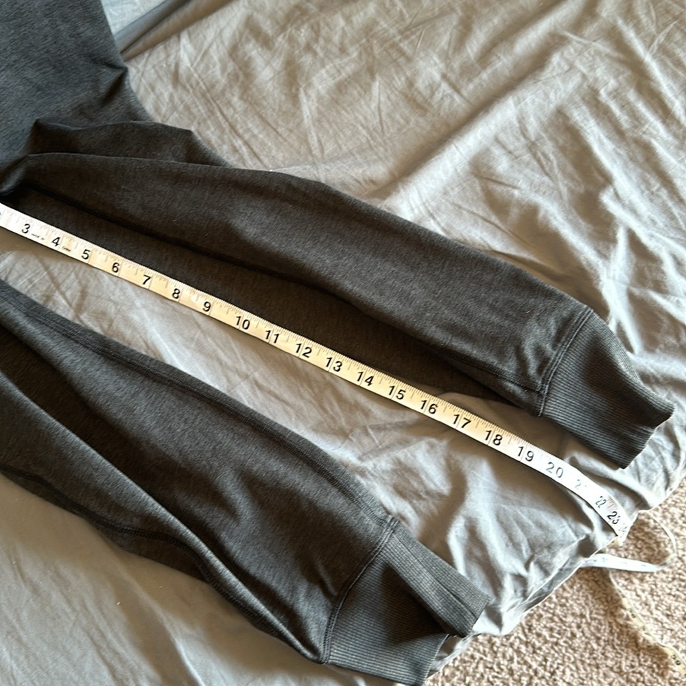 Gap Fit petite short black/grey yoga, body suit and a green one $25 each - Picture 7 of 9